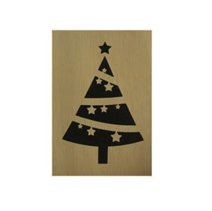 Houten kerstkaart kerstboom met sterren